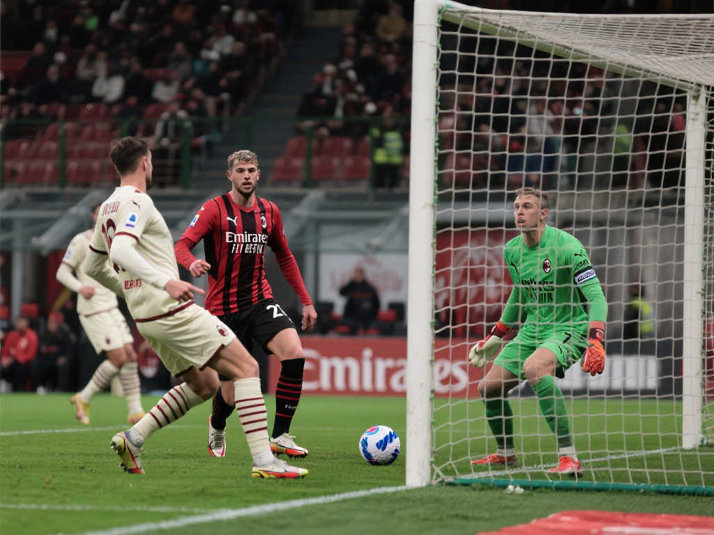 出亮眼表现 出亮眼表现